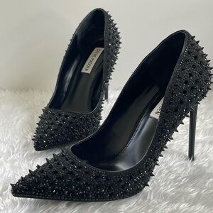 Steve Madden Black Studded Heels Size 8 Runs Small